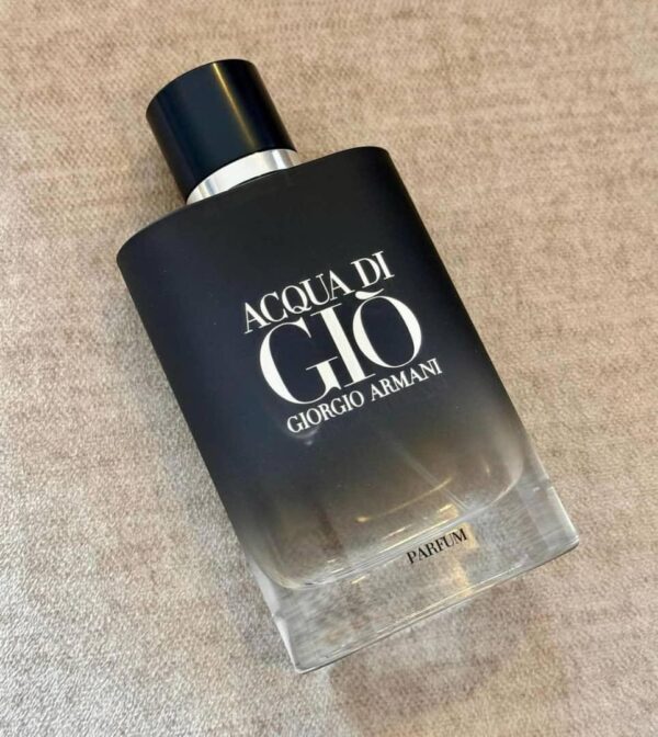 Acquadi  Gio , Giordio Amani